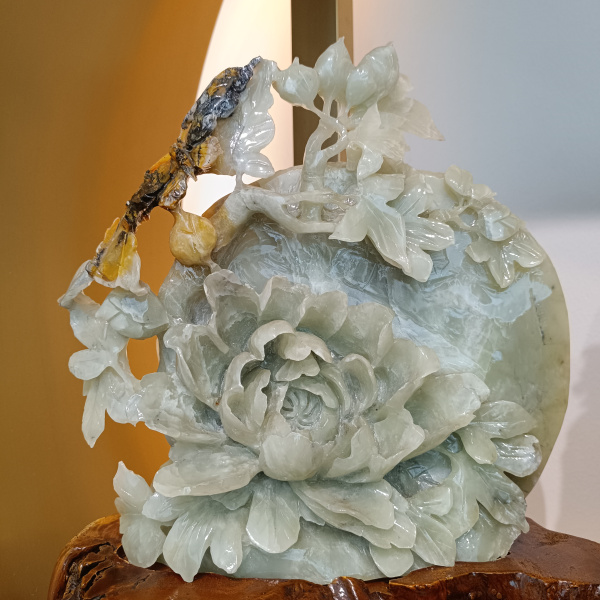 flower_jade_h__33cm_l__24cm_w__10cm