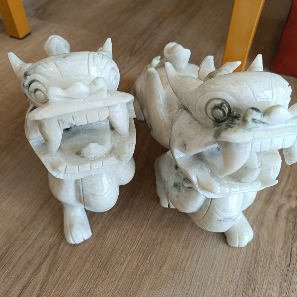 pixiu_h__19cm_l__30cm_w__8cm